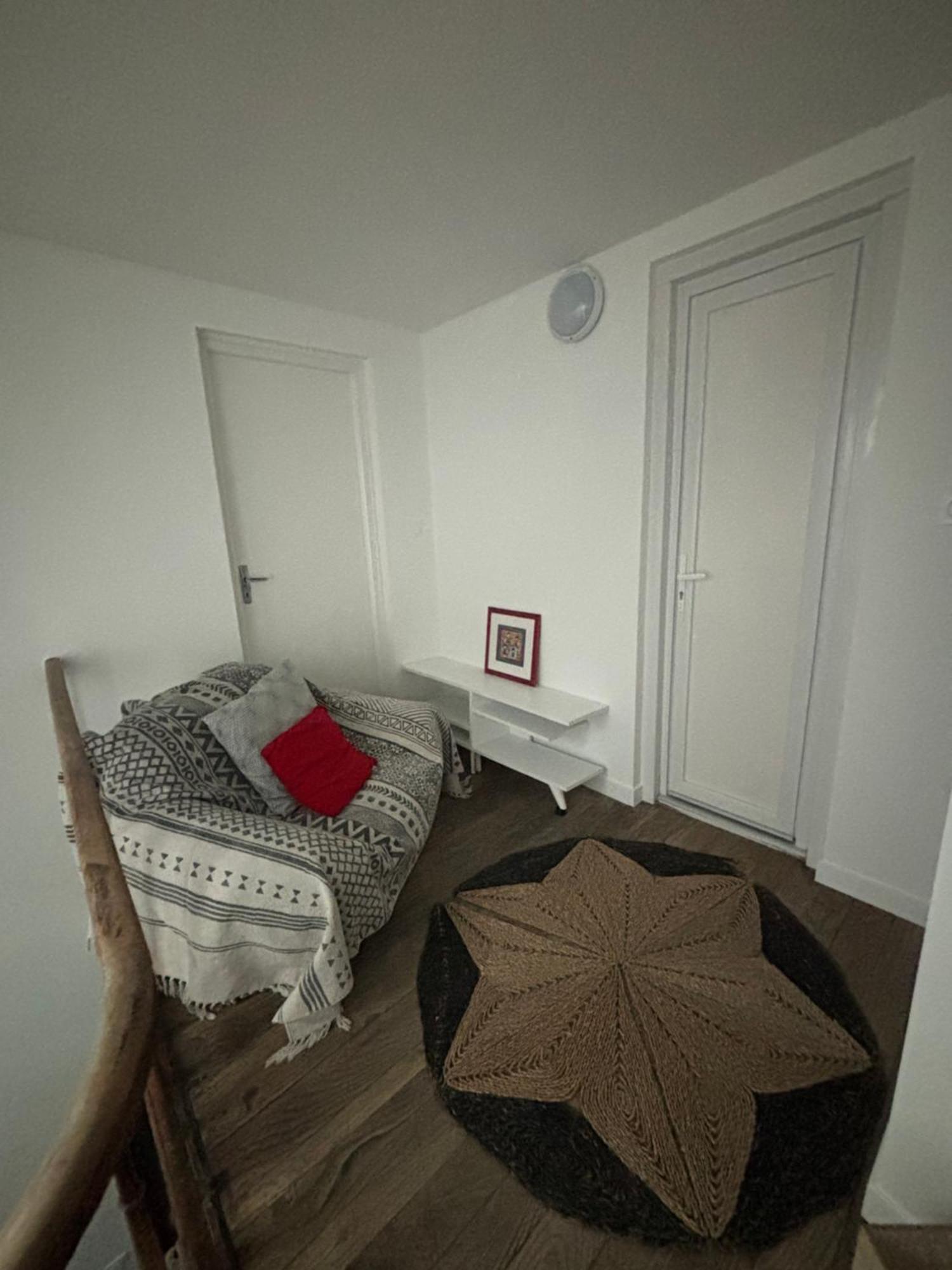 Nid Urbain Chez Sophie Bagnères-de-Bigorre Exterior foto